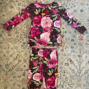 Posh Peanut 2 Piece Set NWT